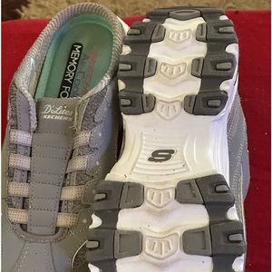 Skechers D’Lites Air cooler Memory foam